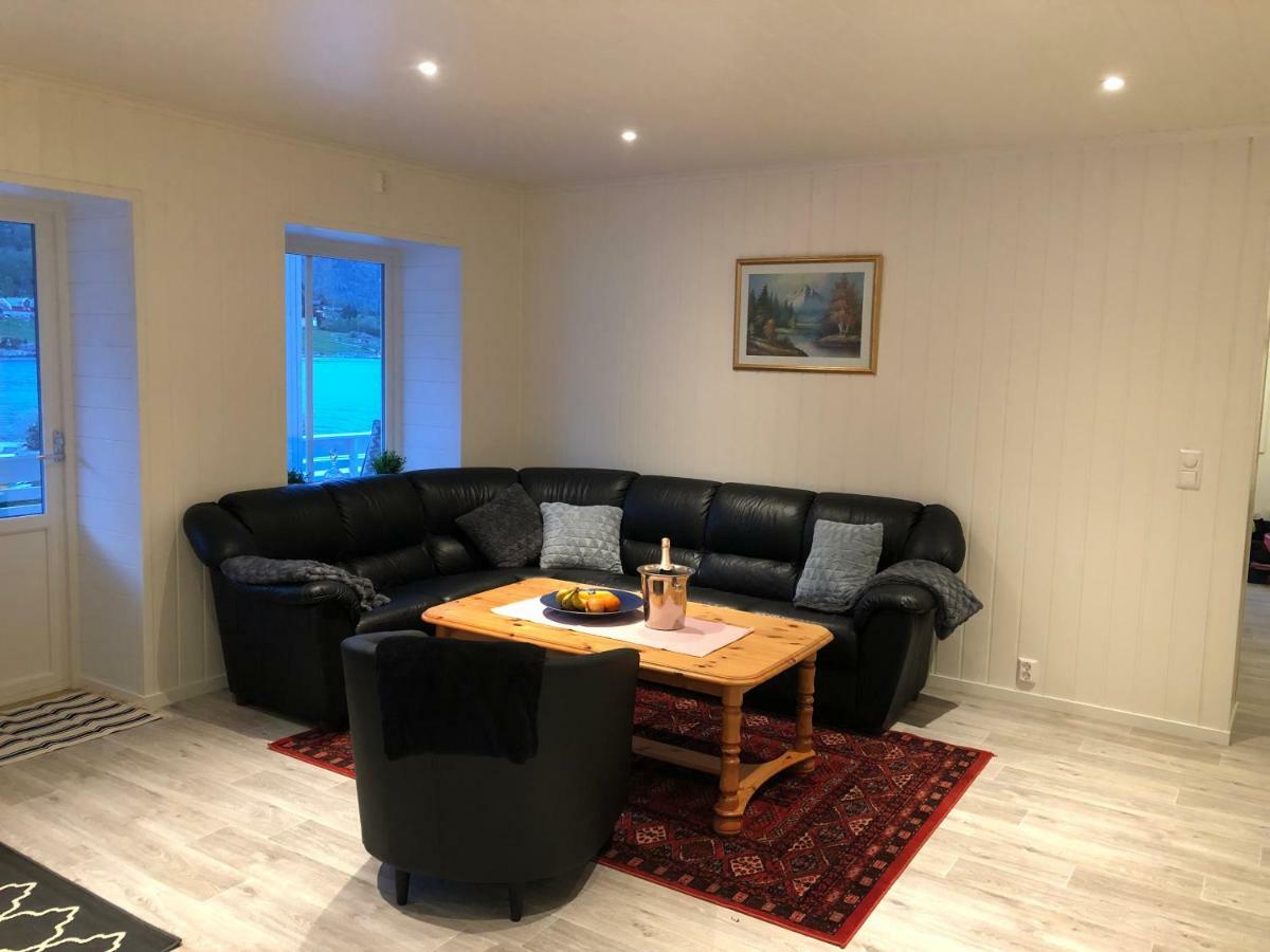 Balestrand Fjordapartments Εξωτερικό φωτογραφία